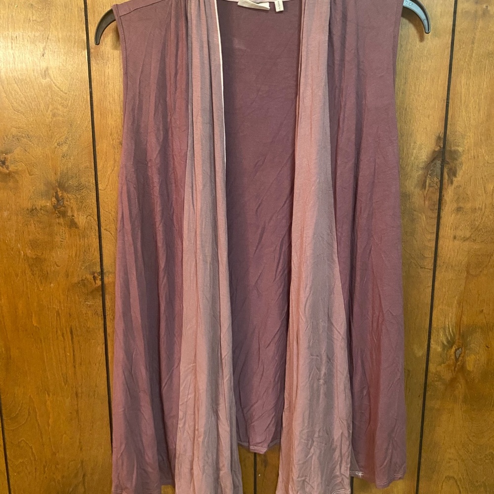 LOGO by Lori Goldstein Mauve Sleeveless Vest